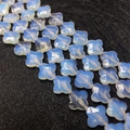 Perles trèfle facettées en opaline pour colliers DIY avec perçage vertical - Forme de Trèfle / Opale / 14x14x6mm