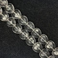 Cuentas de cuarzo transparente en forma de corazón con textura blanca y agujero vertical - 15x15x8mm (aprox. 14 cuentas) / Cristal Transparente