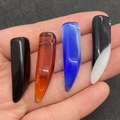 Polished natural agate stone horn pendants in black, amber, blue and bi-color for DIY jewelry - Random Color