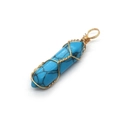 Blauwe zeshoekige stenen hanger met gouden draadwikkel en zwart netwerkpatroon - Koningsblauwe Turkoois