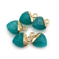 Faceted heart-shaped turquoise stone pendant with golden metal bail for jewelry making - 10x14mm / Blue Chalcedony