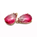 Birnenförmiger rosa Edelsteinanhänger mit vergoldeter Krallenfassung für DIY-Schmuck - Größe 7 / 13x21mm (20 Stück/packung)