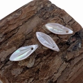 Natural mother of pearl leaf charms with pink iridescent finish for DIY jewelry necklaces - Pink Shell