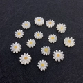 Gänseblümchen-Perlen aus natürlicher Meeresmuschel für DIY-Schmuck, Halsketten und Armbänder - 8mm / Gänseblümchen