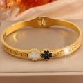 Detail of clover bangle with Greek fret pattern and sparkling zircon inlay - Greek Key Single Clover / Gold