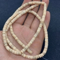 Naturfarbene flache runde Muschelperlen 5-8mm für DIY Schmuckherstellung Zubehör - 5-8 mm / Cremeweiß (Nr.17)