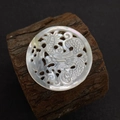 Perle ronde en nacre naturelle avec dragon sculpté ajouré pour création de bijoux DIY - N°4 35mm