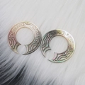 Carved natural black shell leaf drop pendants with iridescent luster for DIY jewelry - Bi/Jade Ring Shape