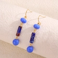 Boucles d'oreilles en acier titane plaqué or 18 carats avec perles en pierre naturelle - Style de Perles à Trois Étages / Natural Lapis Lazuli