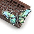 Abalone-Schmetterling Anhänger Brosche mit Regenbogenfarben und Silberrahmen - Schmetterlingsform Durchbrochenes Design