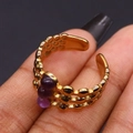 Vintage-Goldring mit Wabenmuster und drei vertikal gesetzten lila Perlen - Verstellbar / Amethyst