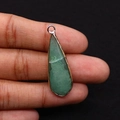 Pendentif en pierre naturelle verte en forme de goutte avec placage d'or et anneau - 12x36mm / Aventurine Verte