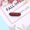 Détail du pendentif prisme hexagonal en jaspe rouge avec trou pour bijoux DIY - 8x9x30mm, 4g / Pierre Rouge Brique (No. 14)