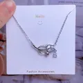 Détail du collier fleur tulipe avec zircon en forme de poire et cristaux scintillants - Style Tulipe Forme Poire Argent (YJX007)