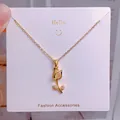 Collier tulipe doré avec pendentif en pierre oeil-de-chat et détails en diamant - Style Tulipe Pierre Principale Or (YJX0021)