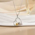 Silberne Herz Halskette mit zwei küssenden Kätzchen, Zirkonia und Goldakzenten - Silber Nistende Katzen (XL1074GA)