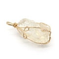 Unregelmäßiger Kristallanhänger mit goldener Drahtwicklung für DIY-Schmuck - Transparentes Gelb (Nr. 8)