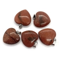 Set of five heart-shaped red goldstone pendants with silver bails for DIY jewelry - 20mm 4g / Gold Sandstone