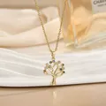 Elegante gouden titanium levensboom ketting met gekleurde zirkoon op wit satijn - Kleurrijke Levensboom Stijl (XL01814)