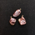 Pendentifs en nacre baroque bordeaux avec bordure dorée pour bijoux DIY - Rose foncé