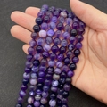 Perles rondes en agate violette naturelle avec bandes uniques pour la création de bijoux - Rayures Violettes