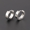 Pendientes de aro en acero inoxidable plateado con un diseño circular grueso y pulido - Huggie Liso / 4x9mm (1 pieza) / Color acero