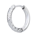Zilveren huggie oorringen met gehamerde textuur en hoogglans gepolijste afwerking - 8mm / Half Sterrenpatroon Stalkleur (Alleen Per Stuk)