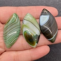 Polished marquise dragon vein agate beads in green, yellow, and blue striped patterns - No.10 (Cyan Banded Agate)