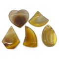 Set aus 5 natürlichen gelb gestreiften Achat-Anhängern in Herzform für DIY-Schmuckprojekte - 5-teiliges Set
