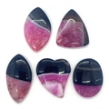 Achat-Anhänger in Herz- und Blattform mit schwarzen und rosa Kristalltexturen - Schwarz-Rosa Kristall-Cluster-Spleißachat (050) / 35-55mm (5 Stück)