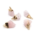 Set mit 5 natürlichen rosa Kristallanhängern mit unregelmäßigen Formen und Goldkappen - Rosenquarz (Rosenquarz Goldschlaufe)
