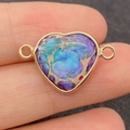 Connettore a cuore in pietra imperiale viola e blu con bordo dorato e doppi passanti - Stile Intrecciato Viola e Blu Lago (n.3)