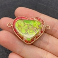 Green and red heart-shaped imperial stone connector pendant with gold plated edges - Red Green Net Texture (Pattern 4)