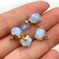 Facettierte Opal-Mondstein-Anhänger mit vergoldeten Kappen für DIY-Schmuckherstellung - 8x12mm 2g/Stk / Opal