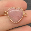 Pendentif connecteur cœur en pierre rose avec cadre doré pour création de bijoux - Style de Texture Chaude Rose (No.22)
