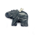 Détail de l'éléphant sculpté en agate noire avec fermoir en métal argenté poli - Éléphant Texture Obsidienne/Agate (5080854314558) / N°1 (Noir)