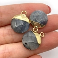 Pendentifs ronds en pierre naturelle facettée avec capuchon doré pour bijoux DIY - Pierre Grise Facettée (N° 7) / 15x19mm