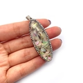 Pendentif ovale en nacre d'abalone avec bordure en strass sur monture argentée - Marquise / 32x49mm