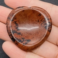 Perle en obsidienne acajou en forme de cœur avec texture polie rouge et noire lisse - 40x40x6mm / Obsidienne Rouge (N°26)