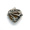 Pendaglio a cuore in argento traforato con intarsio in pietra naturale occhio di tigre - 31x32mm / Occhio di tigre