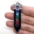 Obsidian 7 Chakra Energie Anhänger mit bunten Edelsteinperlen im silbernen Metallrahmen - Schwarzer Achat