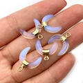 Pendentifs en pierre d'opale en forme de lune avec fermoirs dorés pour bijoux artisanaux - Opale