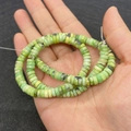 Tira de cuentas de piedra turquesa verde cilíndricas planas para joyería DIY - 3x6mm / Estilo moteado verde claro (N.º 1)