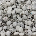 Natuurlijke witte howliet hanger met grijze aders en zilveren oogje voor DIY-sieraden - Howliet