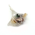 Artistic leaf-shaped resin pendant with natural pearl and wire wrapping on white background - Transparent Crushed Stone Green Raw Ore Style (C)