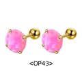 Clous d'oreilles en acier titane avec opale rose et sertissage à quatre griffes dorées - Or + Rose (P43)