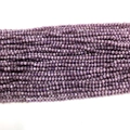 Nahaufnahme facettierter lila Katzenaugen-Steinperlen für die Schmuckherstellung - 2mm / Violett (Nr. 5)