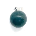 Pendentif boule en pierre naturelle vert foncé poli avec bélière en métal argenté - 14mm / US 11