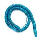Detailansicht der blaugrünen Heishi-Perlen aus Muschel für DIY Schmuckherstellung - Blau / 2x6mm