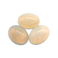 Detailopname van drie ovale natuurlijke agaatstenen van 6x8 mm met gladde afwerking - 6X8mm / Grijze Agaat